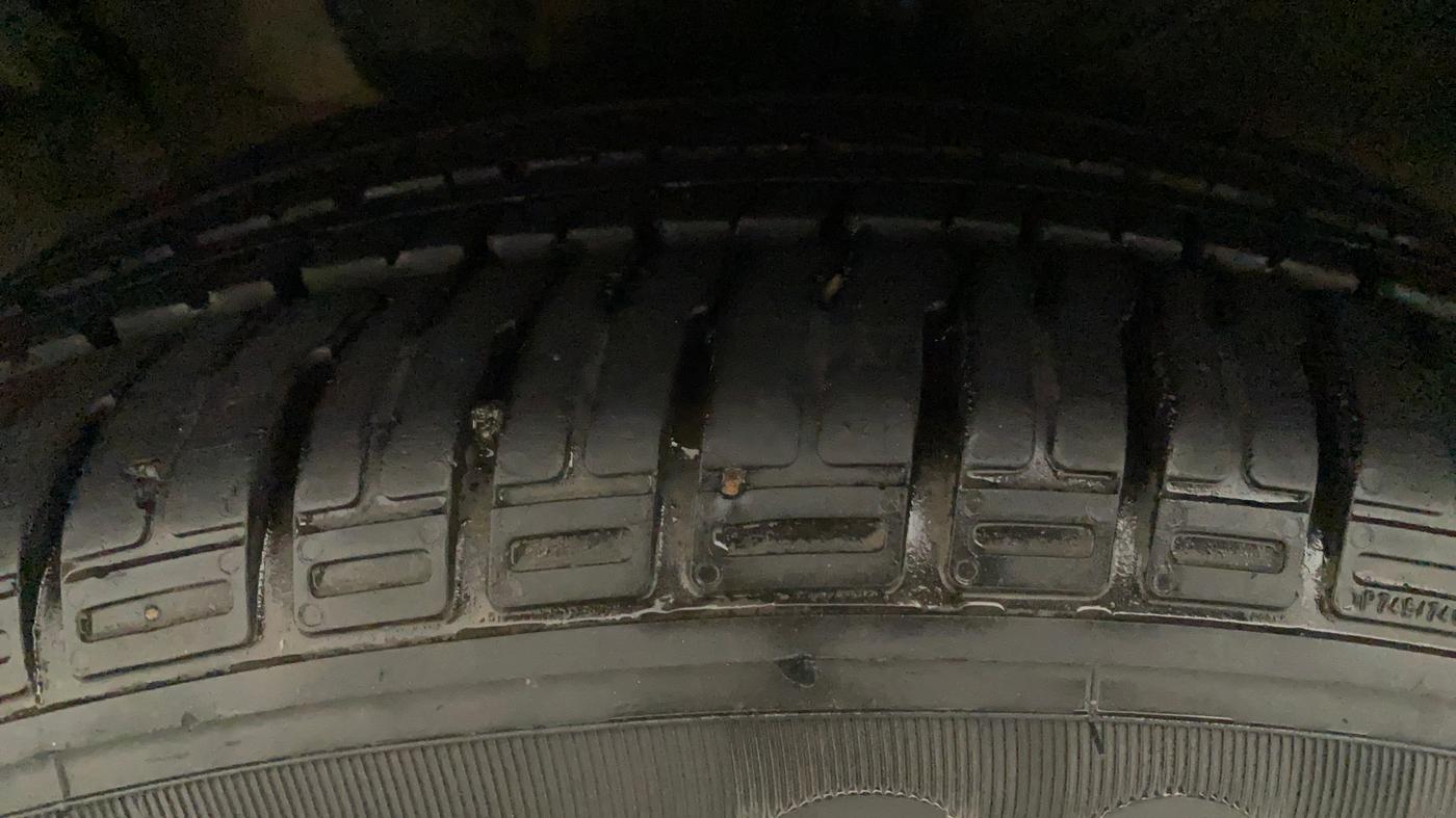 2016 Hyundai Creta SX PLUS AT 1.6 DIESEL, Diesel, Automatic, 77,907 km, Left Front Tyre Tread