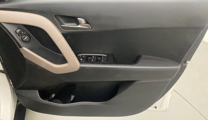 2016 Hyundai Creta SX PLUS AT 1.6 DIESEL, Diesel, Automatic, 77,907 km, Driver Side Door Panels Control
