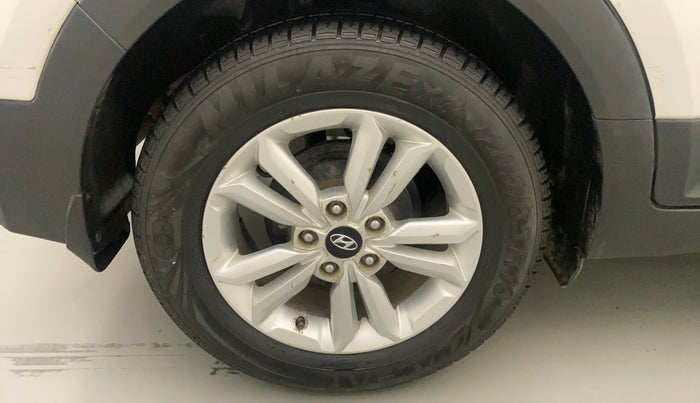 2016 Hyundai Creta SX PLUS AT 1.6 DIESEL, Diesel, Automatic, 77,907 km, Right Rear Wheel