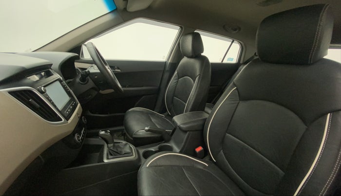 2016 Hyundai Creta SX PLUS AT 1.6 DIESEL, Diesel, Automatic, 77,907 km, Right Side Front Door Cabin