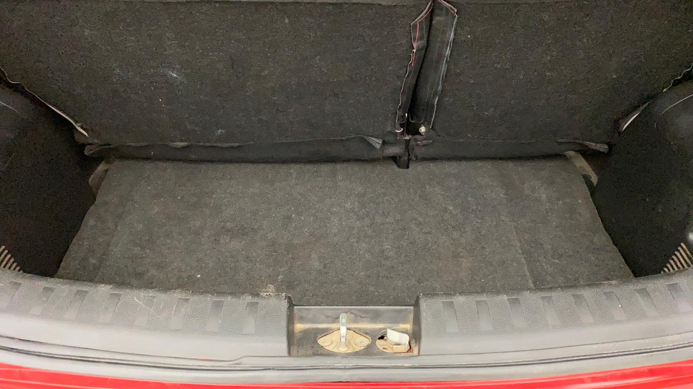 2015 Maruti Swift VXI, Petrol, Manual, 1,20,695 km, Boot Inside