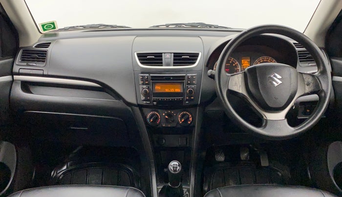 2015 Maruti Swift VXI, Petrol, Manual, 1,20,695 km, Dashboard