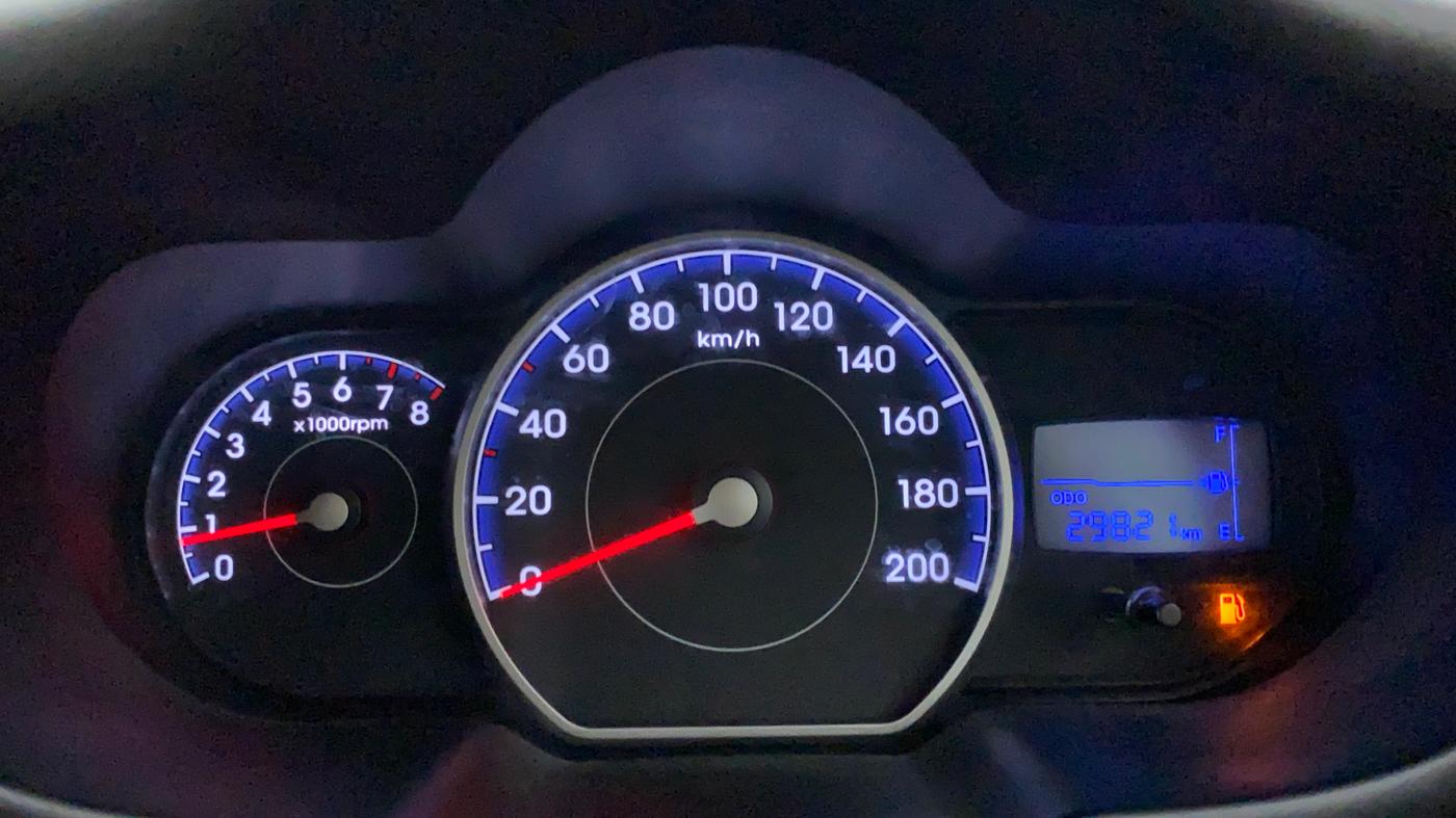 2013 Hyundai i10 MAGNA 1.2, Petrol, Manual, 29,821 km, Odometer Image