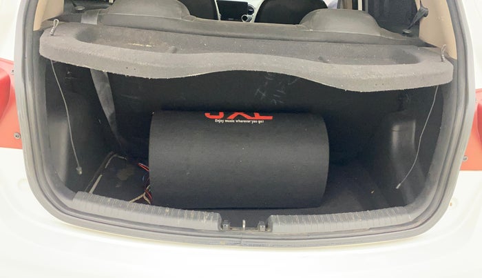 2018 Hyundai Grand i10 MAGNA 1.2 KAPPA VTVT, Petrol, Manual, 53,790 km, Boot Inside