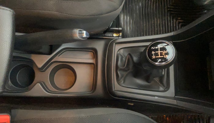 2019 Maruti Vitara Brezza ZDI PLUS DUAL TONE, Diesel, Manual, 35,944 km, Gear Lever