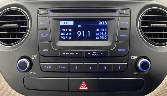 2015 Hyundai Grand i10 SPORTZ 1.2 KAPPA VTVT, Petrol, Manual, 8,714 km, Infotainment System