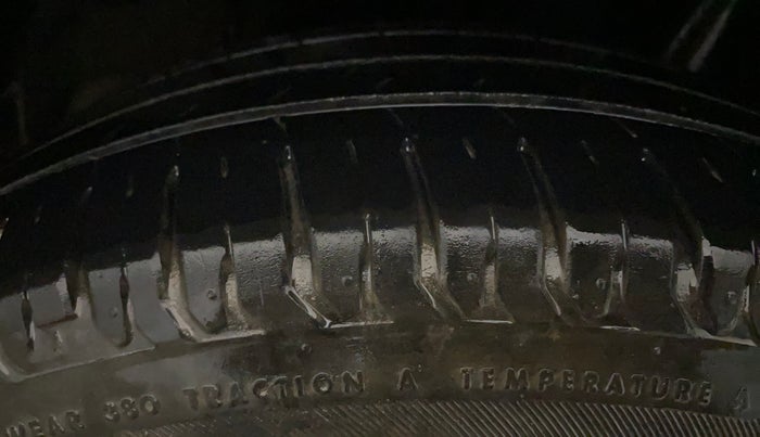 2024 Maruti Ertiga   VXI (O) CNG, CNG, Manual, 18,586 km, Left Rear Tyre Tread