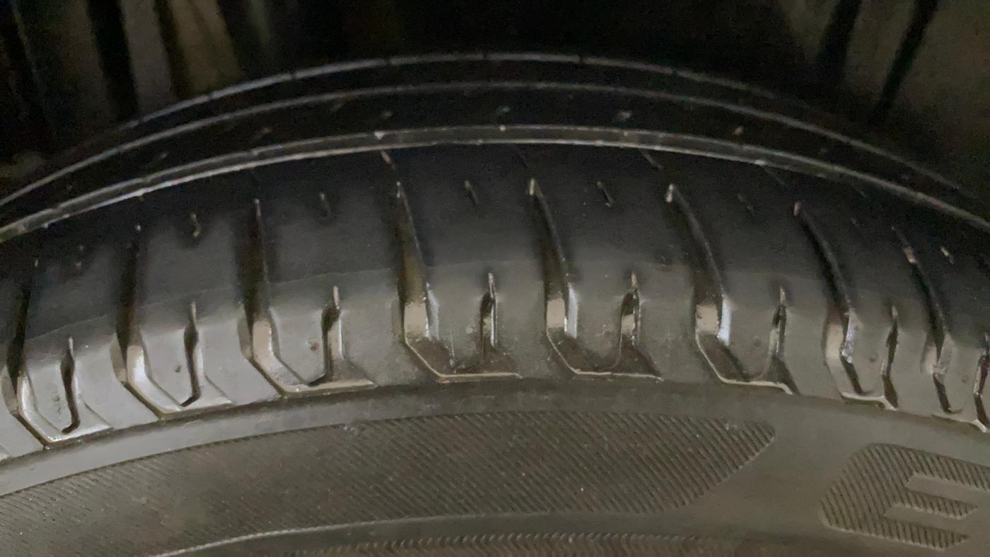 2024 Maruti Ertiga   VXI (O) CNG, CNG, Manual, 18,639 km, Right Rear Tyre Tread