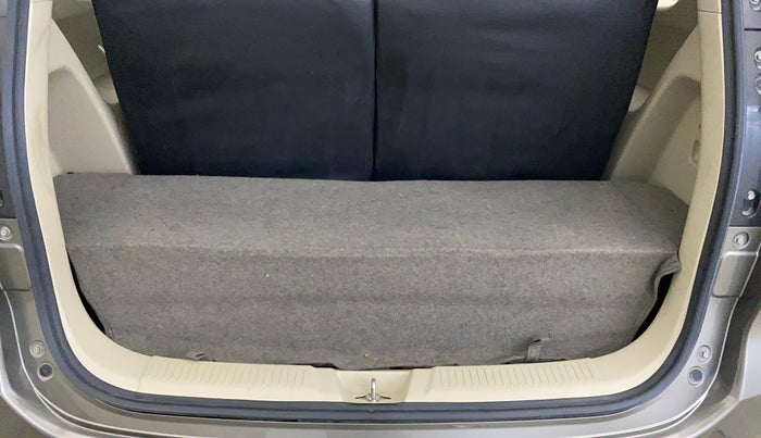 2024 Maruti Ertiga   VXI (O) CNG, CNG, Manual, 18,586 km, Boot Inside