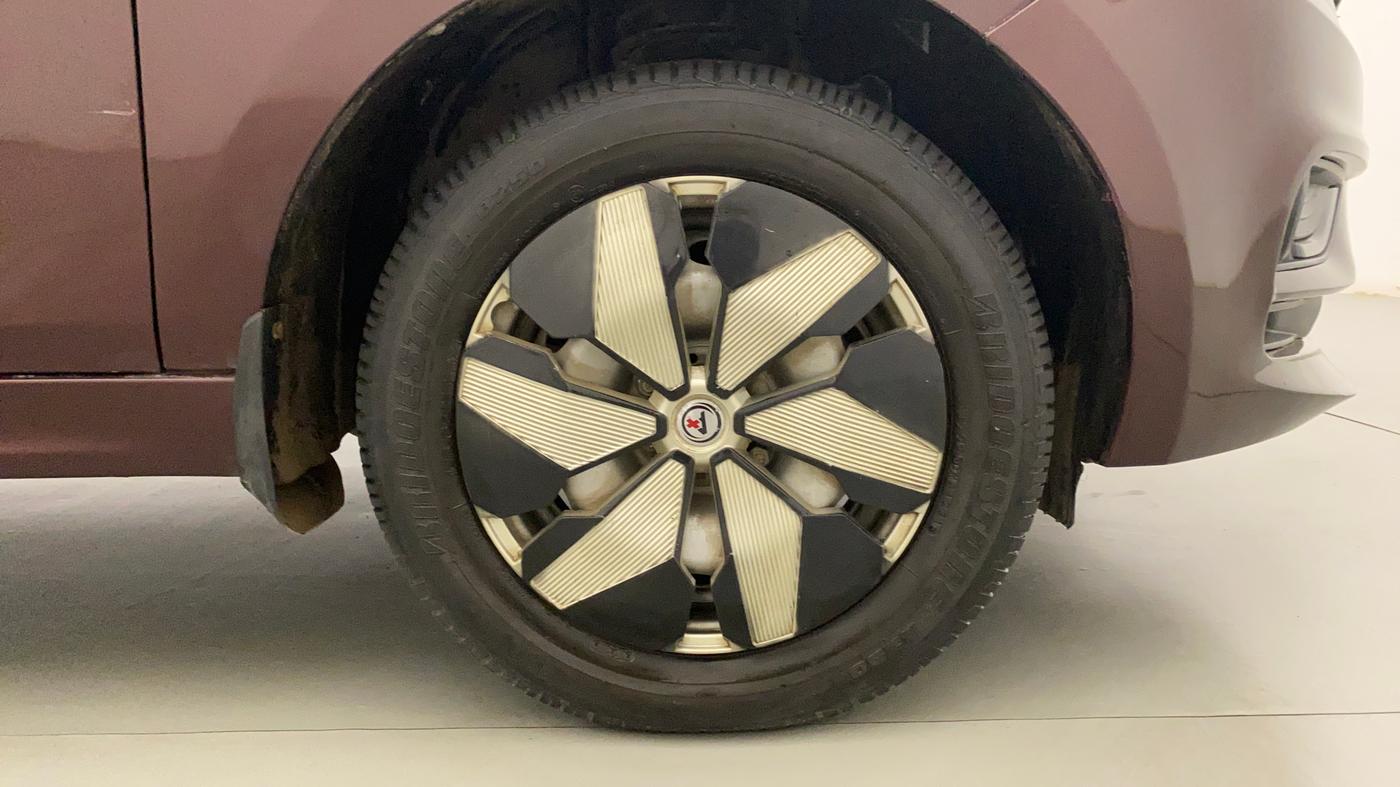 2021 Tata TIGOR XE PETROL, Petrol, Manual, 52,822 km, Right Front Wheel