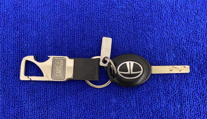 2021 Tata TIGOR XE PETROL, Petrol, Manual, 52,822 km, Key Close Up