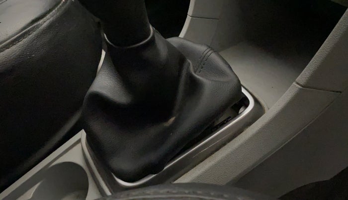 2021 Tata TIGOR XE PETROL, Petrol, Manual, 52,822 km, Gear lever - Boot cover slightly torn