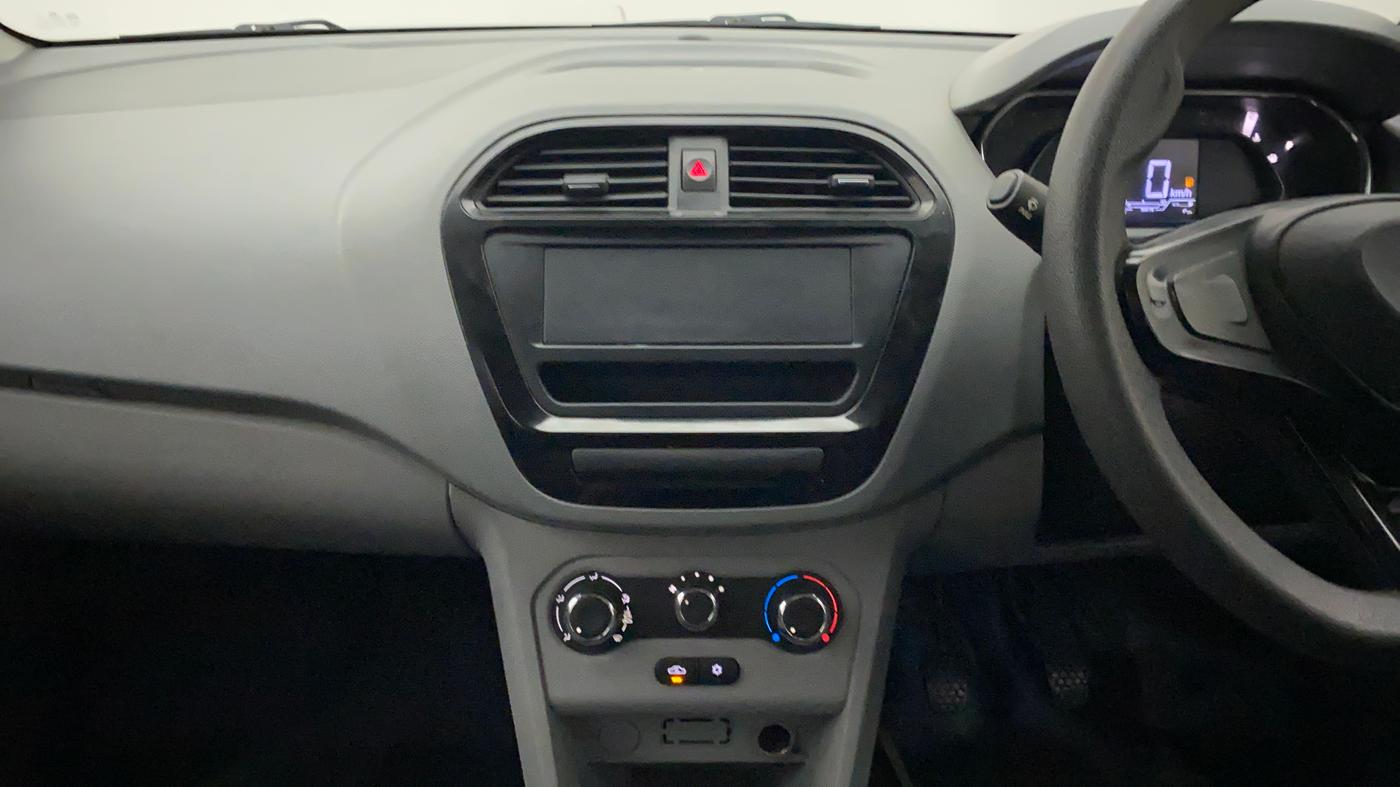 2021 Tata TIGOR XE PETROL, Petrol, Manual, 52,822 km, Air Conditioner