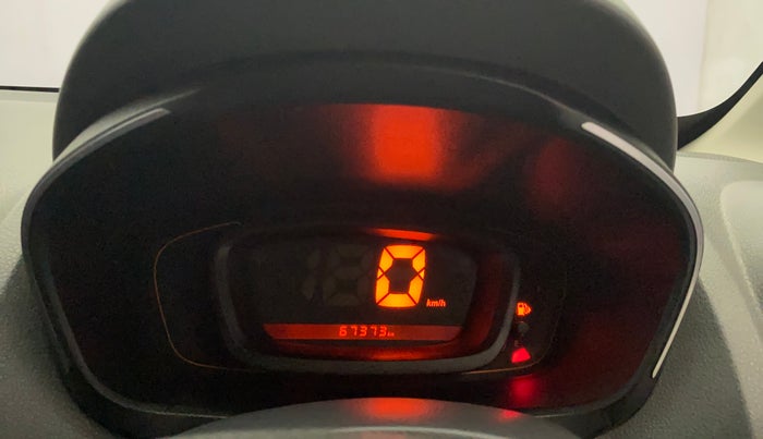 2016 Renault Kwid RXT 0.8 (O), Petrol, Manual, 67,358 km, Odometer Image