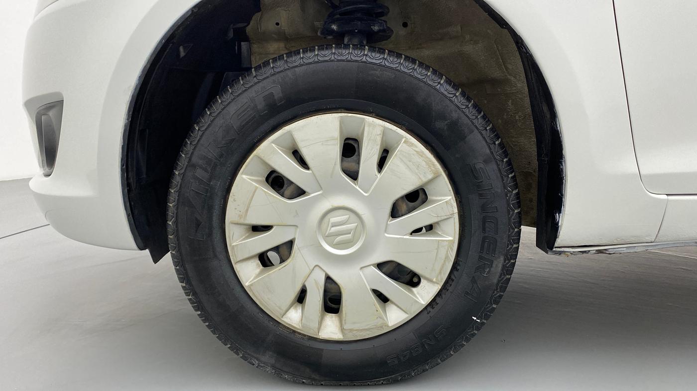 2014 Maruti Swift VXI D, Petrol, Manual, 51,788 km, Left Front Wheel