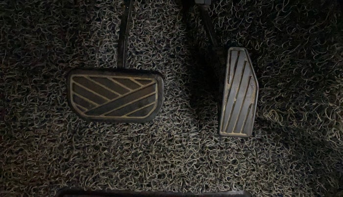 2021 Maruti XL6 ALPHA AT, Petrol, Automatic, 88,174 km, Pedals