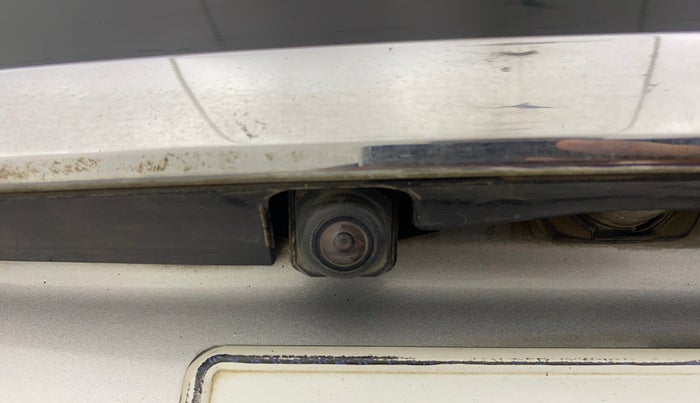 2021 Maruti XL6 ALPHA AT, Petrol, Automatic, 88,174 km, Parking Camera