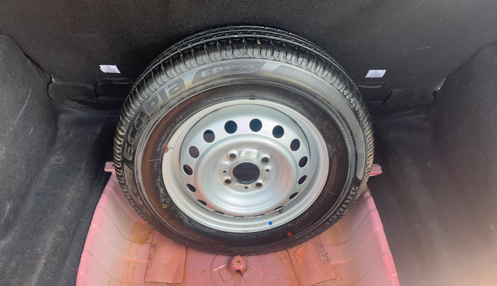 2021 Tata ALTROZ XZ PETROL, Petrol, Manual, 94,253 km, Spare Tyre