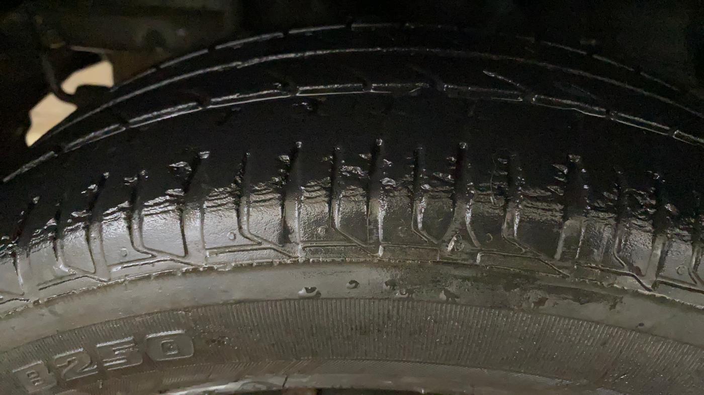 2022 Tata Tiago XZ PLUS CNG, CNG, Manual, 34,321 km, Right Rear Tyre Tread