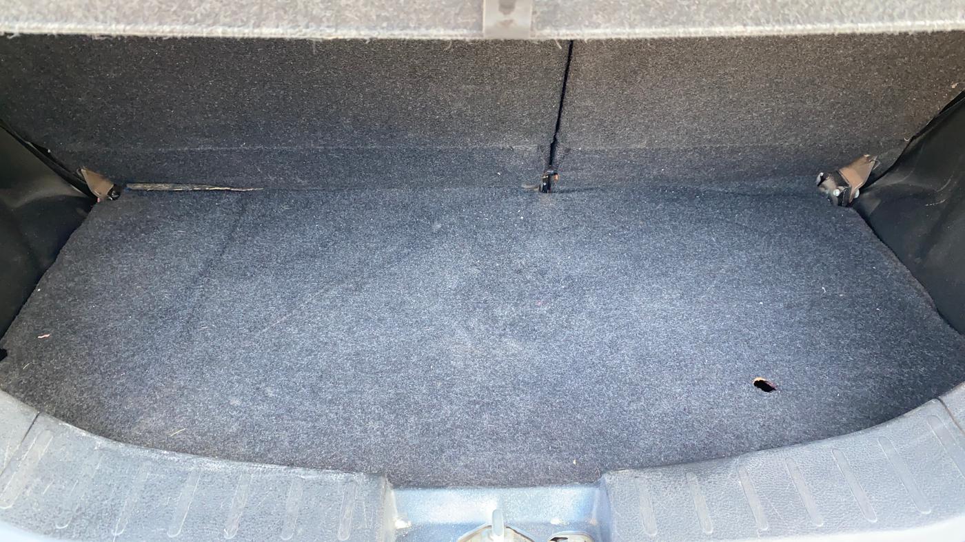 2015 Maruti Wagon R 1.0 VXI, Petrol, Manual, 88,204 km, Boot Inside
