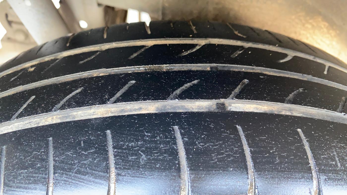 2015 Maruti Wagon R 1.0 VXI, Petrol, Manual, 88,204 km, Right Rear Tyre Tread
