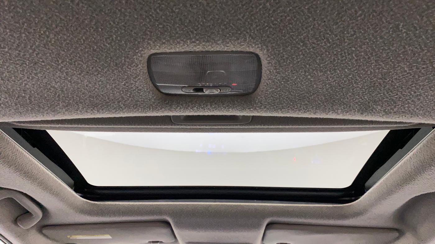 2018 Honda WR-V 1.5L I-DTEC VX MT, Diesel, Manual, 84,652 km, Moonroof/ Sunroof