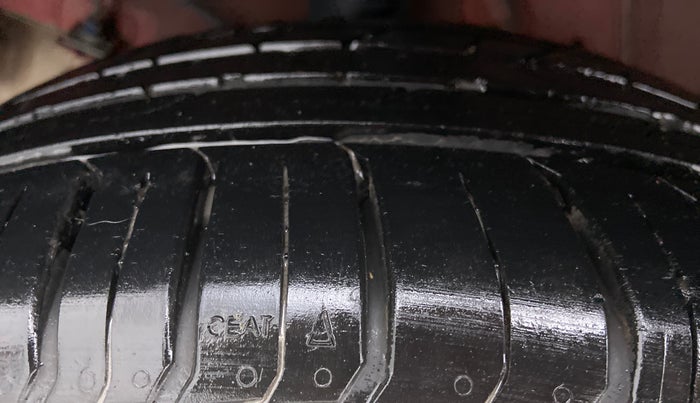 2019 Hyundai VENUE 1.0 TURBO GDI SX+ AT, Petrol, Automatic, 14,667 km, Right Rear Tyre Tread
