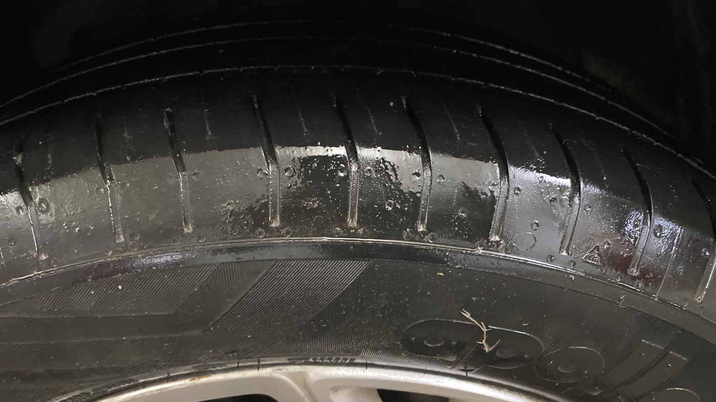 2014 Ford Ecosport TITANIUM 1.5L PETROL, Petrol, Manual, 49,367 km, Left Front Tyre Tread