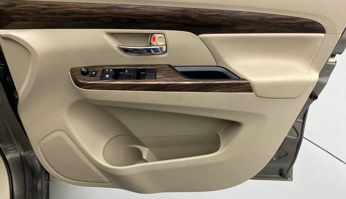 2020 Maruti Ertiga ZXI Plus SHVS, Petrol, Manual, 8,601 km, Driver Side Door Panels Control