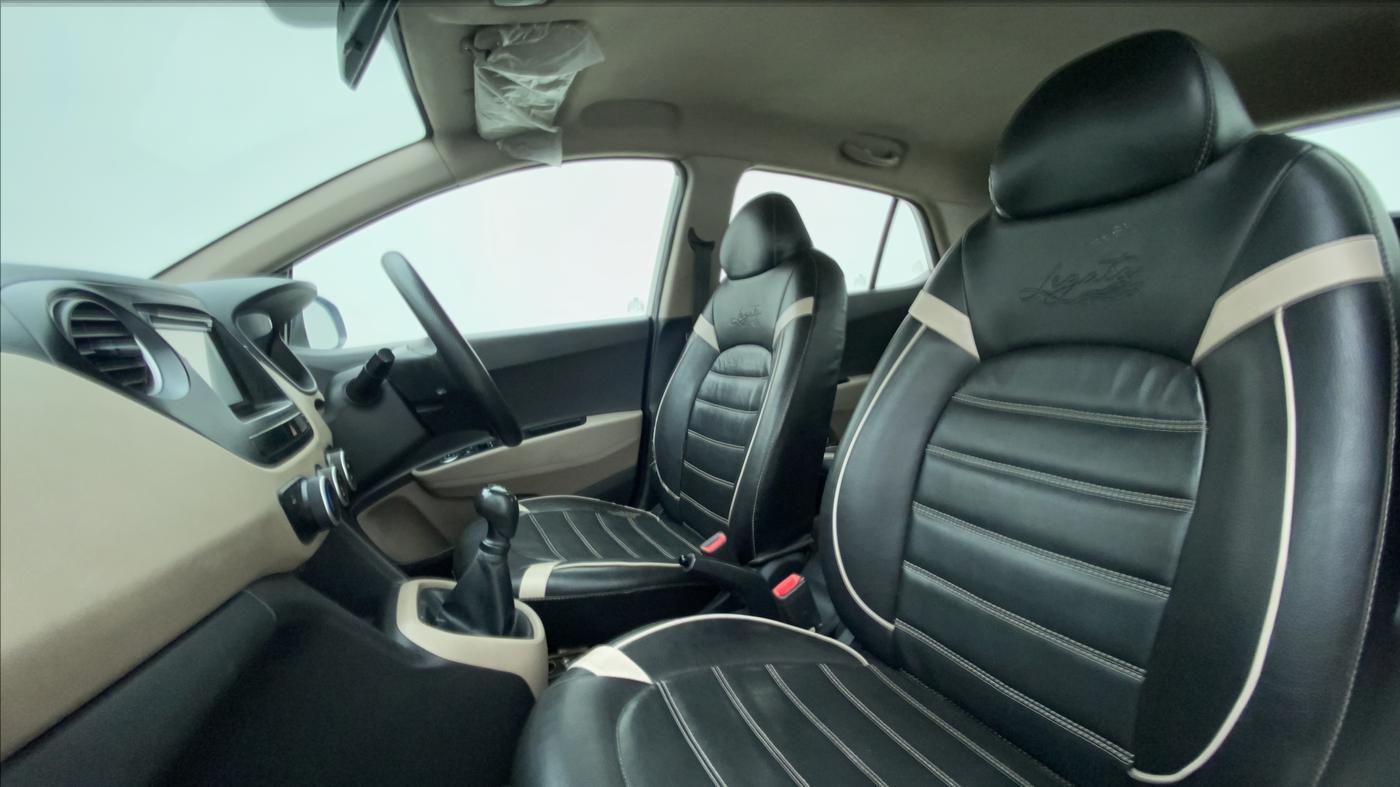 2015 Hyundai Grand i10 MAGNA 1.2 KAPPA VTVT, CNG, Manual, 75,716 km, Right Side Front Door Cabin
