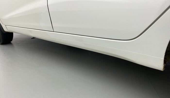 2015 Hyundai Grand i10 MAGNA 1.2 KAPPA VTVT, CNG, Manual, 75,716 km, Left running board - Paint is slightly faded