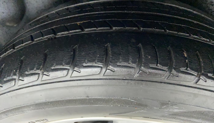 2017 Volkswagen Polo GT TSI 1.2 PETROL AT, Petrol, Automatic, 56,001 km, Right Rear Tyre Tread