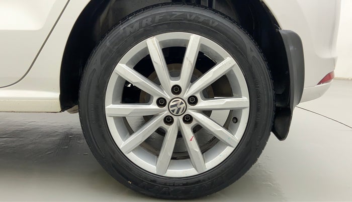 2017 Volkswagen Polo GT TSI 1.2 PETROL AT, Petrol, Automatic, 56,001 km, Left Rear Wheel