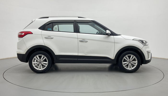 2016 Hyundai Creta SX PLUS 1.6 PETROL, Petrol, Manual, 88,174 km, Right Side View
