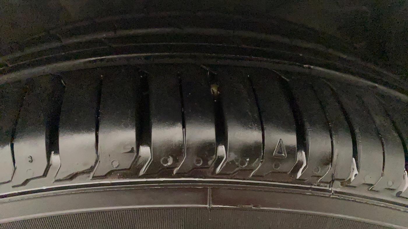 2019 Honda Jazz 1.2L I-VTEC VX CVT, Petrol, Automatic, 46,371 km, Left Front Tyre Tread