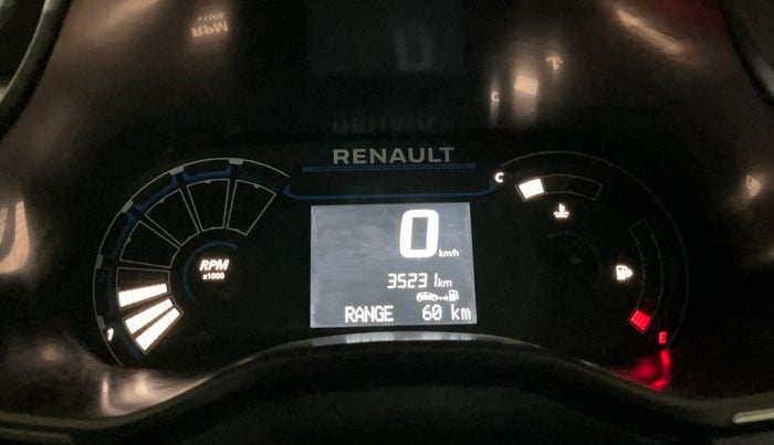 2022 Renault TRIBER RXZ, Petrol, Manual, 35,223 km, Odometer Image