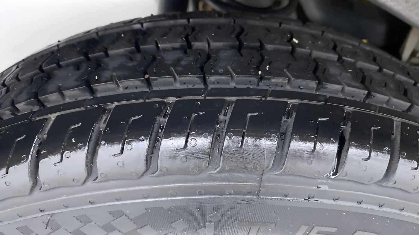 2020 Maruti Eeco 5 STR WITH AC PLUSHTR, Petrol, Manual, Right Rear Tyre Tread