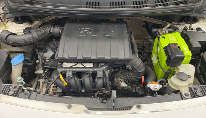 2017 Hyundai Grand i10 MAGNA AT 1.2 KAPPA VTVT, Petrol, Automatic, 98,325 km, Engine View