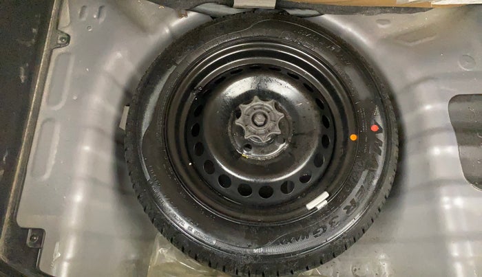 2018 Hyundai Grand i10 SPORTZ (O) 1.2 KAPPA VTVT, Petrol, Manual, 30,999 km, Spare Tyre