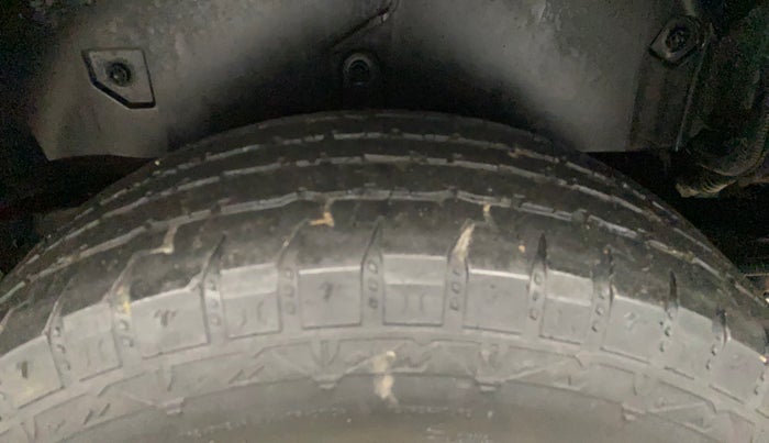 2023 Mahindra Thar LX HARD TOP 4WD MT, Diesel, Manual, 82,278 km, Left Rear Tyre Tread