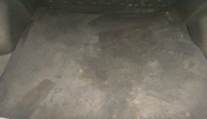 2015 Hyundai Xcent S 1.1 CRDI (O), Diesel, Manual, 98,047 km, Boot Inside