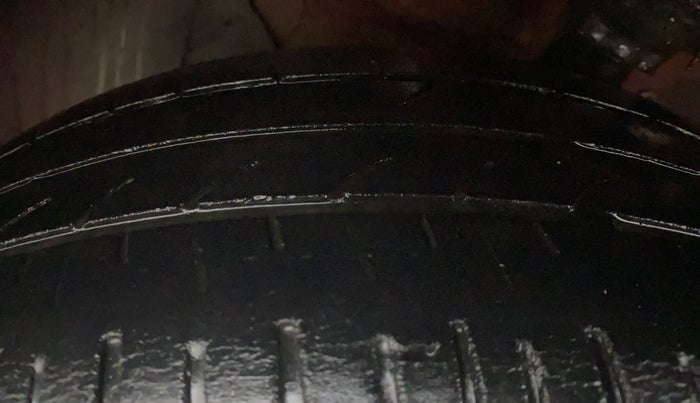 2015 Hyundai Elite i20 ASTA 1.2, Petrol, Manual, 79,170 km, Left Front Tyre Tread