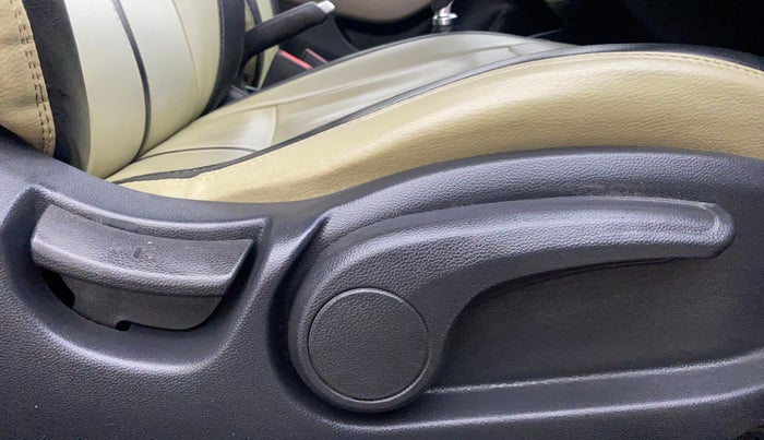 2015 Hyundai Elite i20 ASTA 1.2, Petrol, Manual, 79,170 km, Driver Side Adjustment Panel