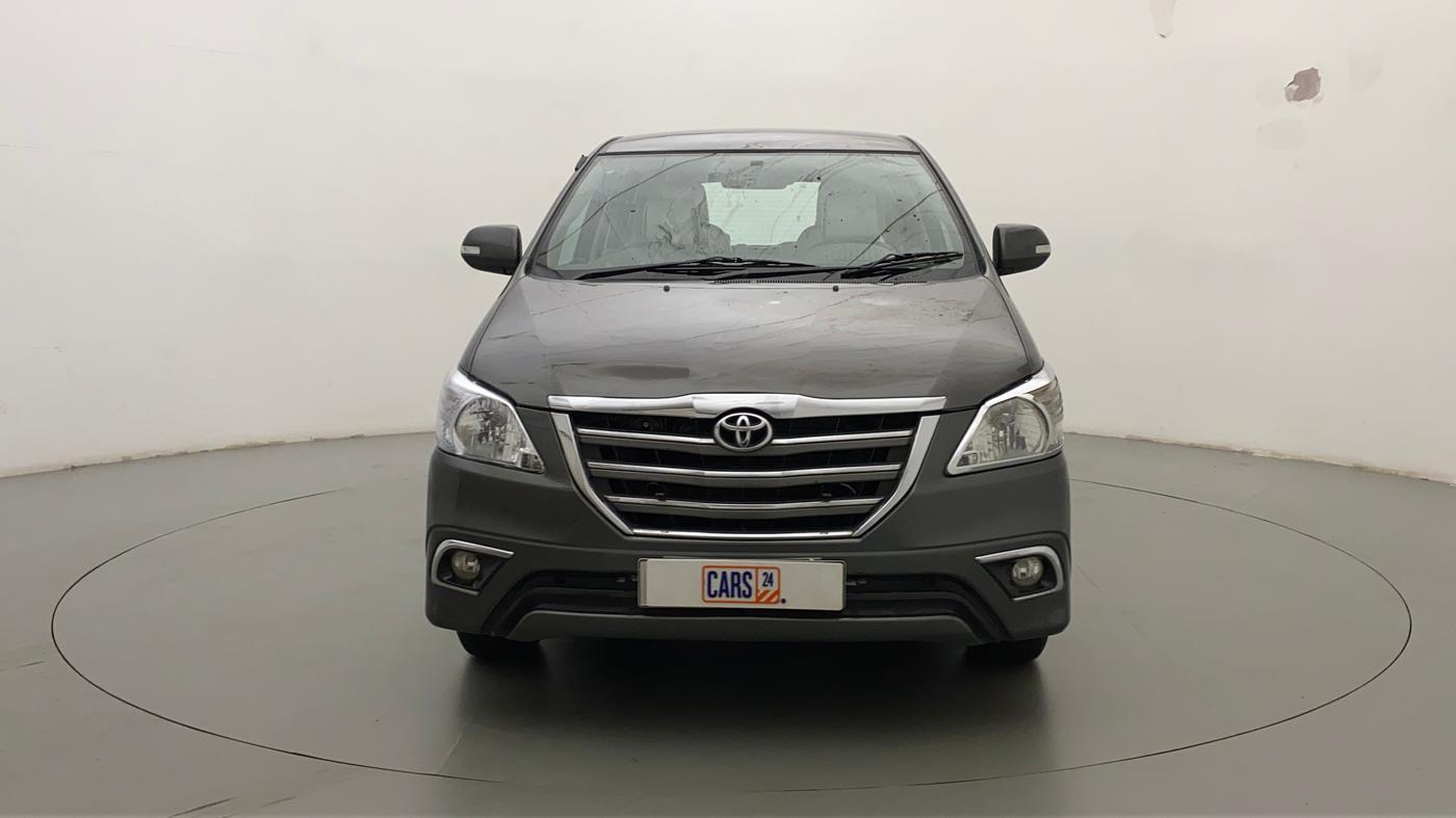 2014 Toyota Innova 2.5 VX 7 STR, Diesel, Manual, 93,272 km, Front