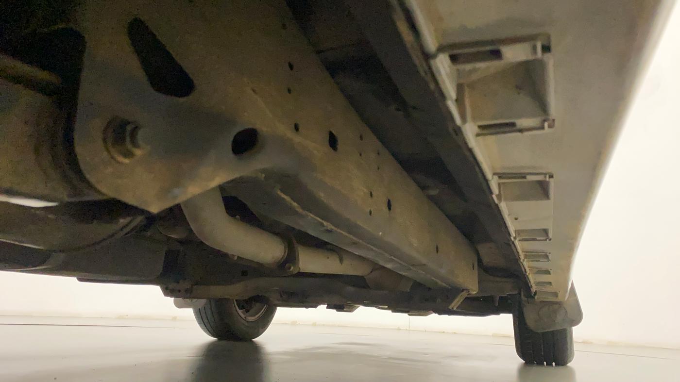 2014 Toyota Innova 2.5 VX 7 STR, Diesel, Manual, 93,272 km, Right Side Underbody