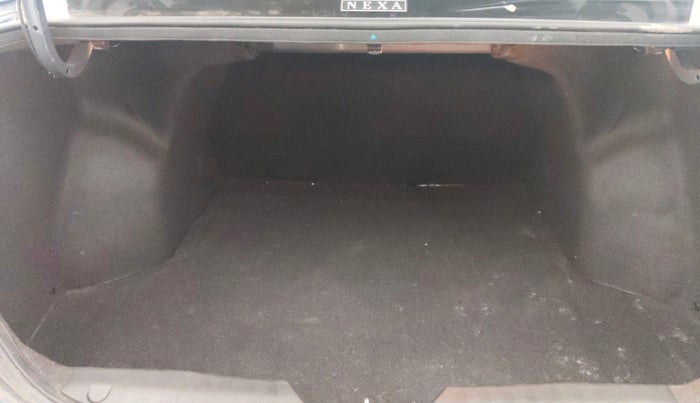 2017 Maruti Ciaz ZETA 1.4  MT PETROL, Petrol, Manual, 65,539 km, Boot Inside