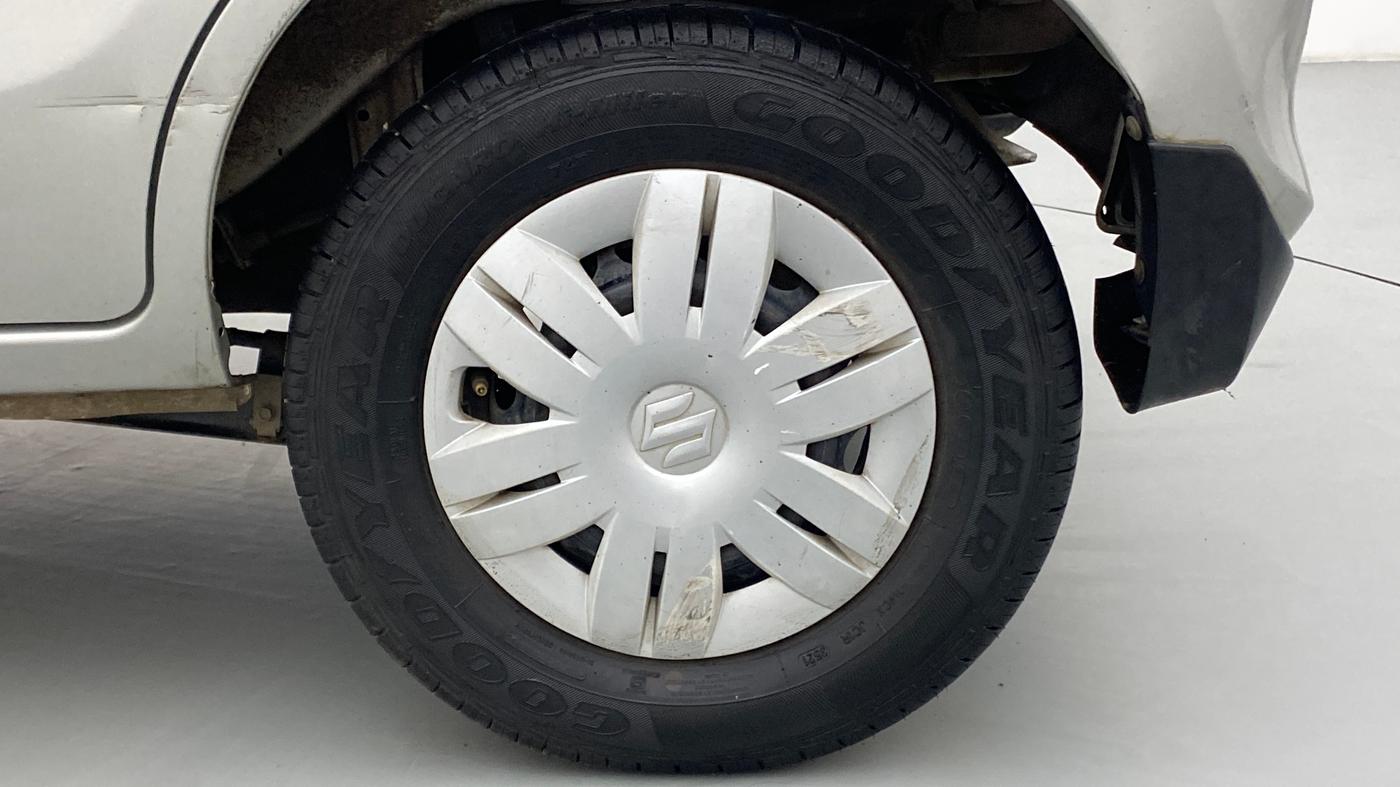 2016 Maruti Alto 800 VXI, Petrol, Manual, 95,961 km, Left Rear Wheel