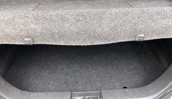 2016 Maruti Alto 800 VXI, Petrol, Manual, 95,961 km, Boot Inside