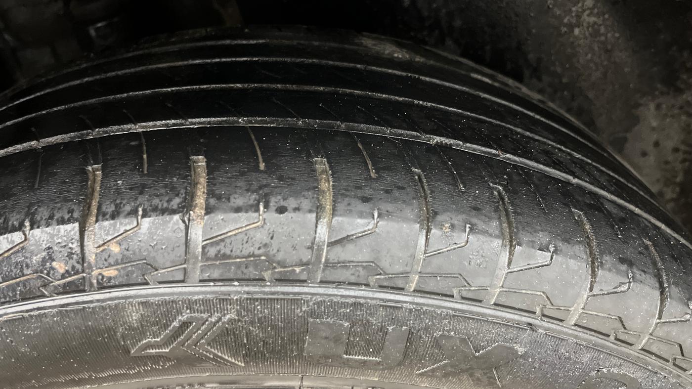2019 KIA SELTOS GTX AT 1.4 PETROL DUAL TONE, Petrol, Automatic, 72,932 km, Right Rear Tyre Tread
