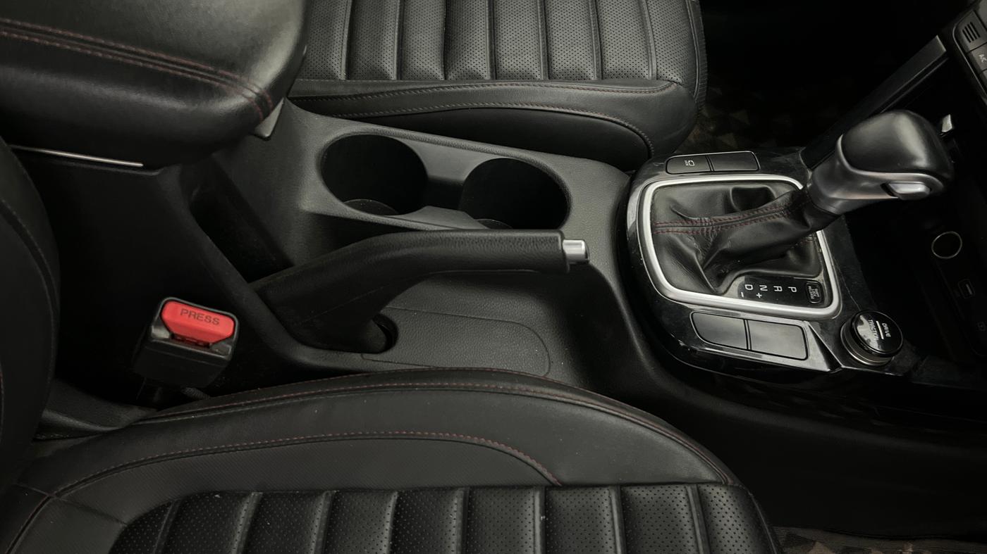 2019 KIA SELTOS GTX AT 1.4 PETROL DUAL TONE, Petrol, Automatic, 72,932 km, Gear Lever
